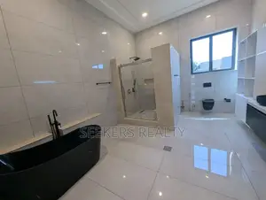 5bdrm Mansion in Seekers Realty, Tseaddo for sale
