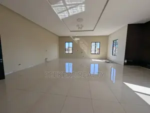 5bdrm Mansion in Seekers Realty, Tseaddo for sale