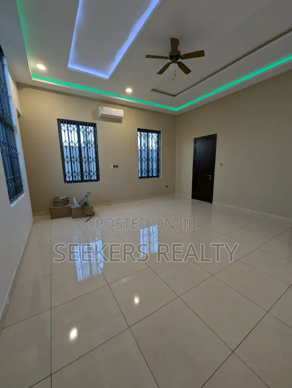 5bdrm Mansion in Seekers Realty, Tseaddo for sale