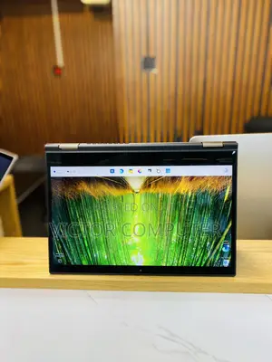 Laptop Lenovo ThinkPad X390 Yoga 8GB Intel Core i5 SSD 256GB