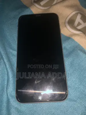 Apple iPhone XR 128 GB White