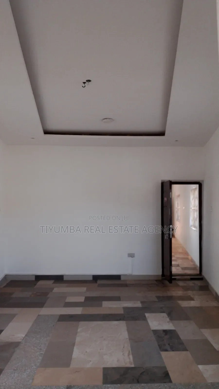 2bdrm Apartment in Tiyumba Real Estate, Pillar 2 for rent