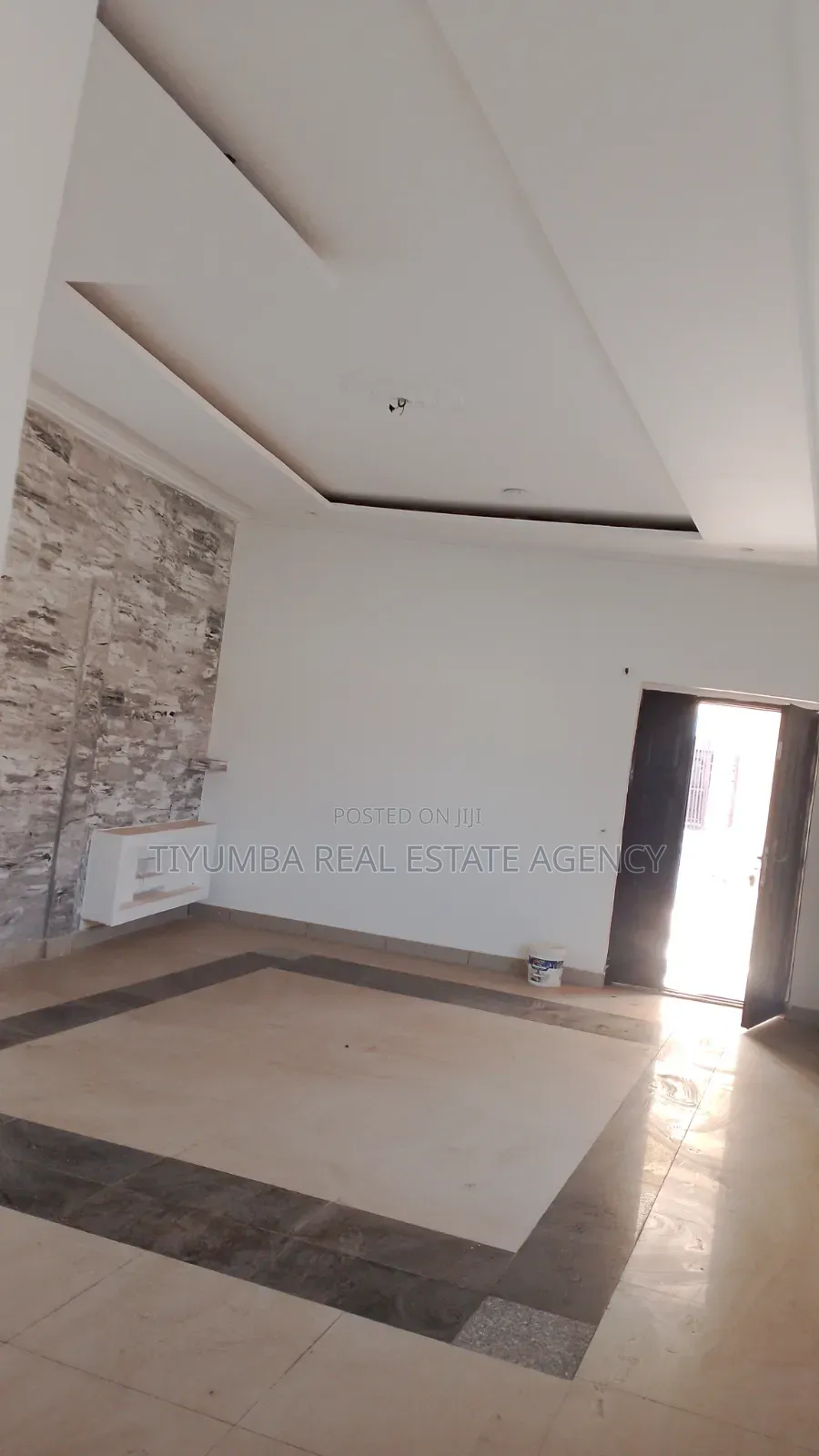2bdrm Apartment in Tiyumba Real Estate, Pillar 2 for rent