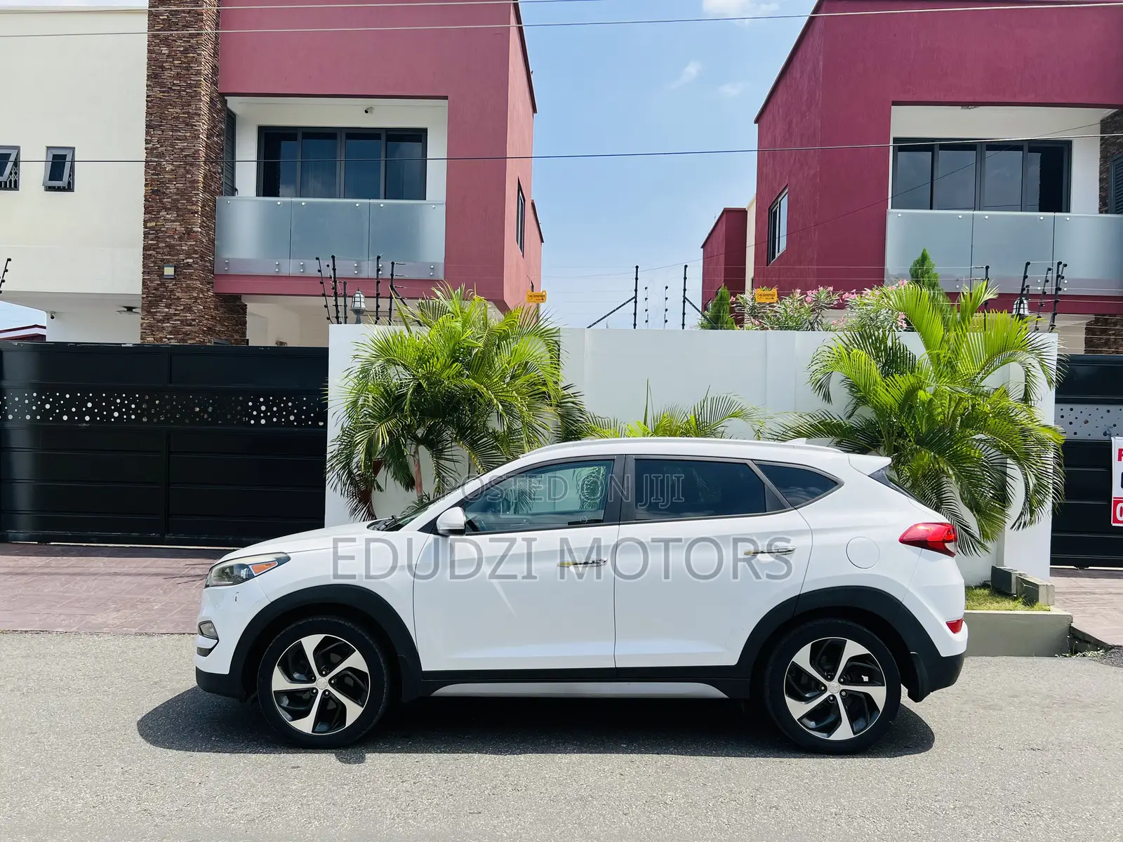Hyundai Tucson Limited AWD 2017 White