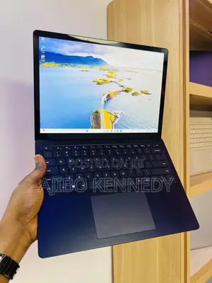 Laptop Microsoft Surface Laptop 4 16GB Intel Core i7 SSD 512GB