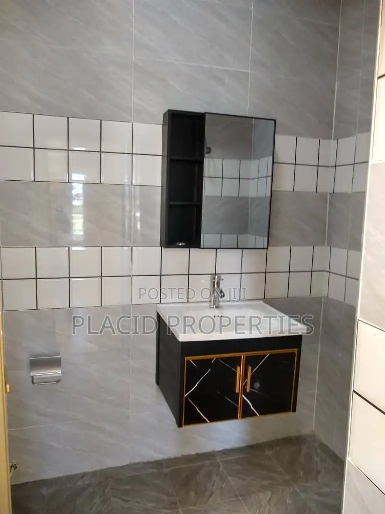 2bdrm Apartment in Kwabenya,Franco for rent