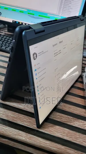 Laptop Lenovo Yoga 730 16GB AMD Ryzen 7 HDD+SSD 512GB