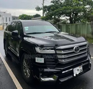 Toyota Land Cruiser 2017 Black