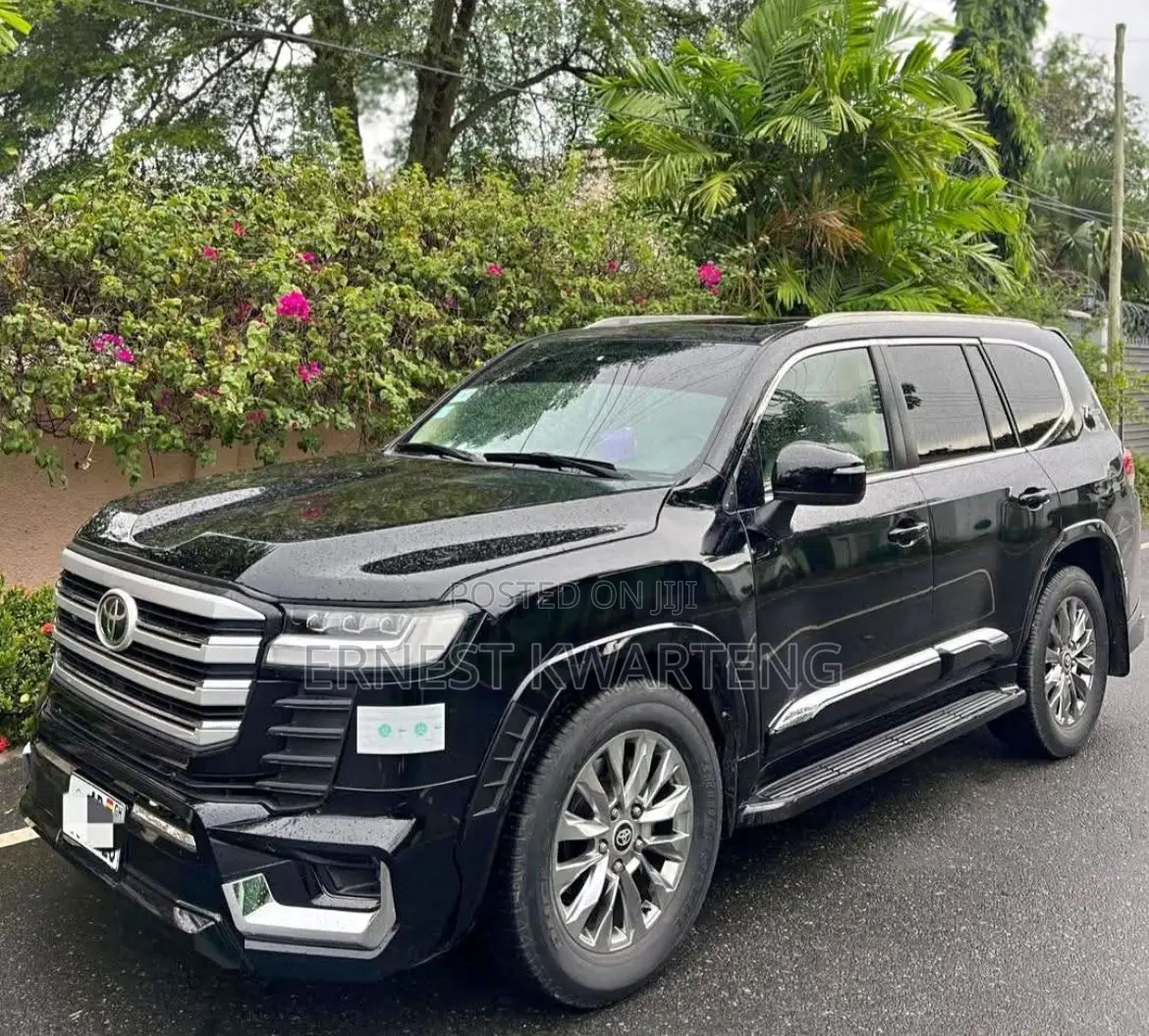 Toyota Land Cruiser 2017 Black