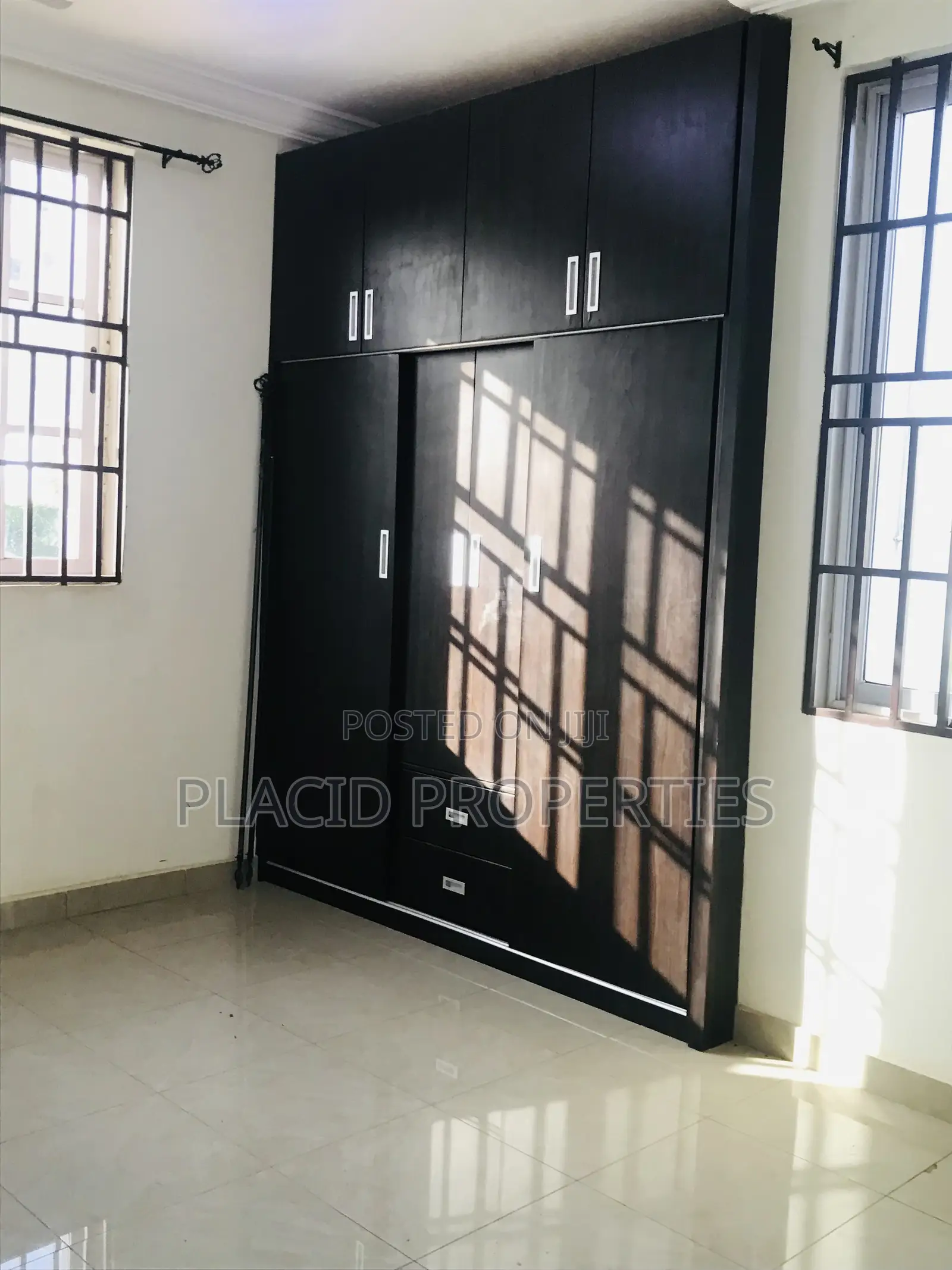 2bdrm Apartment in Kwabenya, Dome for rent