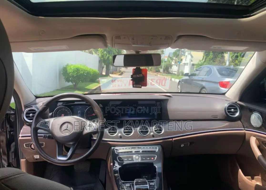 Mercedes-Benz E300 2019 Black