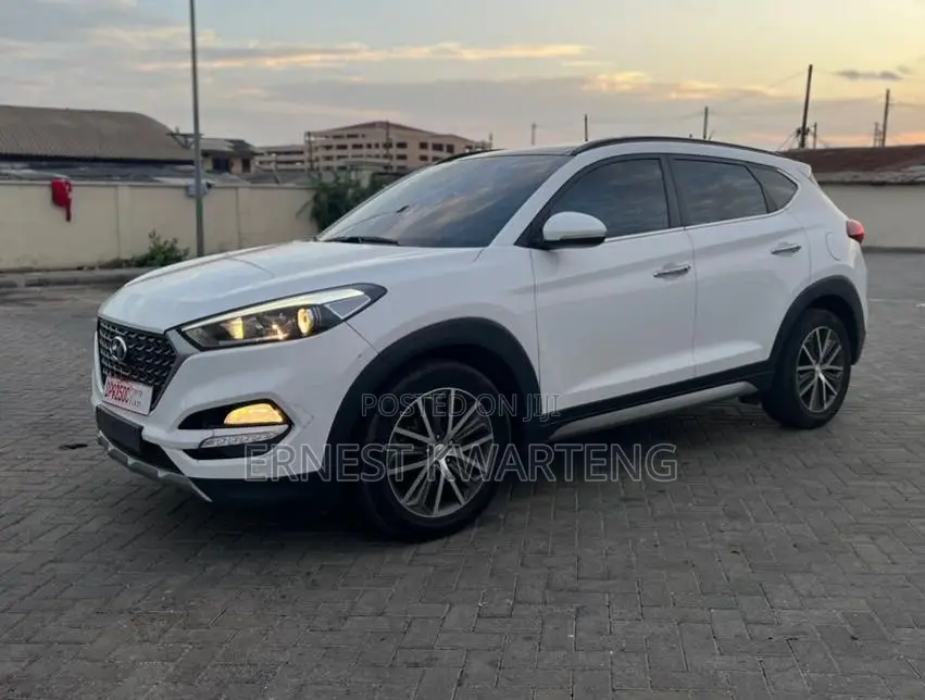 Hyundai Tucson 2017 White