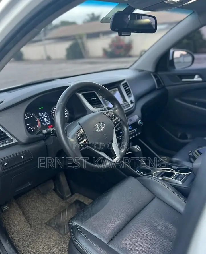 Hyundai Tucson 2017 White