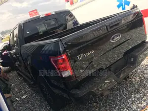 Ford F-150 2016 Black