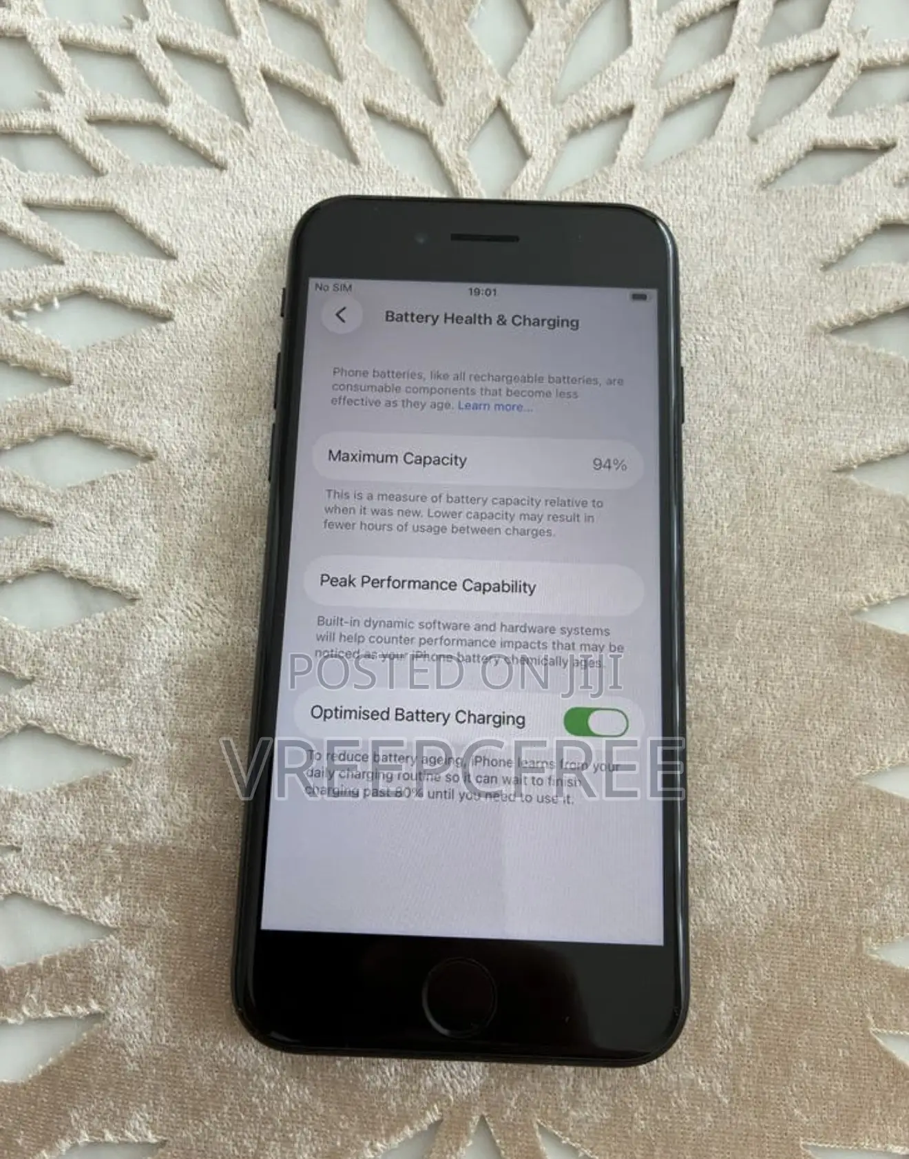 Apple iPhone SE (2020) 64 GB Black