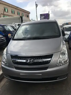Hyundai Starex 2010 Grey