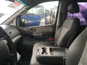 Hyundai Starex 2010 Grey