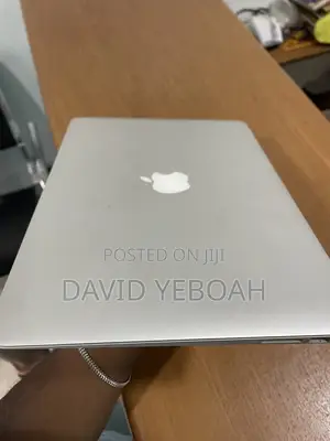 New Laptop Apple MacBook Air 2015 8GB Intel Core i5 HDD 256GB