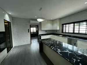 5bdrm Bungalow in Ab Richie Properties, Tseaddo for rent