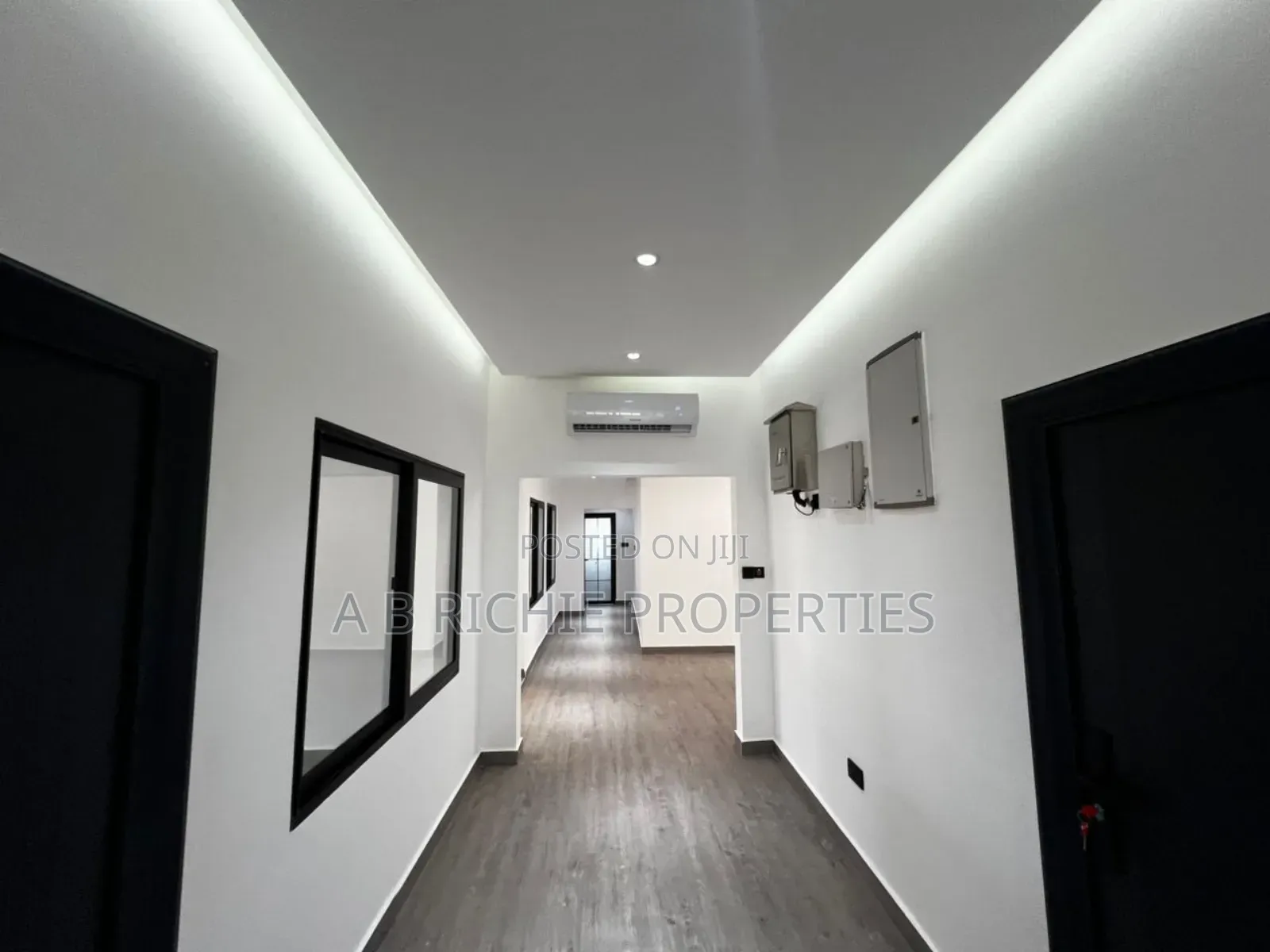5bdrm Bungalow in Ab Richie Properties, Tseaddo for rent