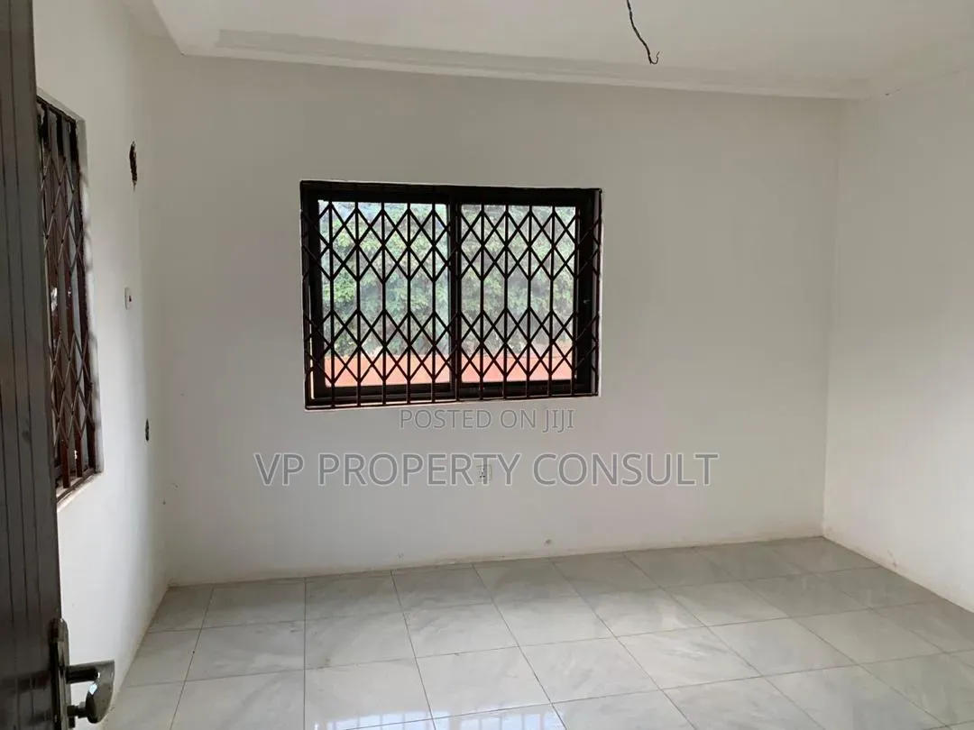 3bdrm House in Oyarifa Mall Area for rent