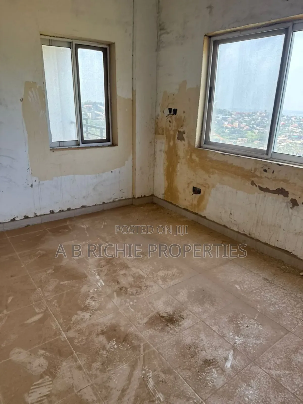 3bdrm Apartment in Ab Richie Properties, Kwabenya for sale