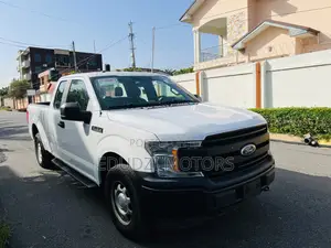 Ford F-150 XLT 4x4 SuperCrew Cab Styleside 6.5 ft. box 157 in. WB 2019