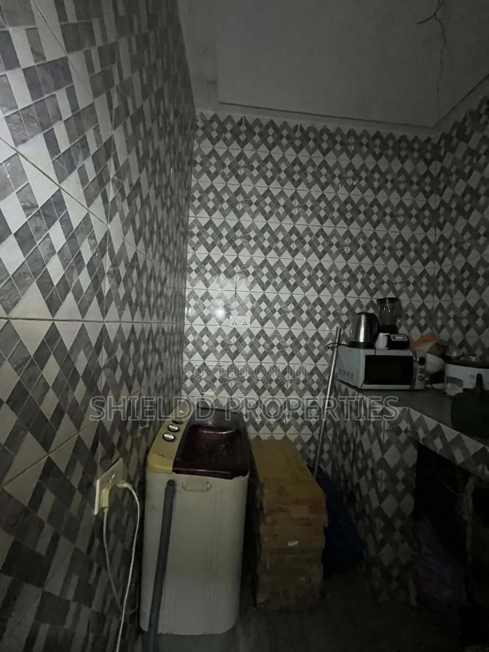 1bdrm Apartment in Chamber And Hall, Pentecost for rent