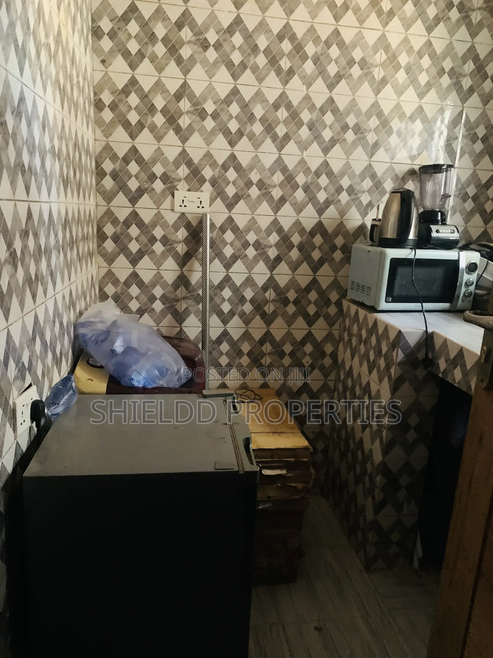 1bdrm Apartment in Chamber And Hall, Pentecost for rent