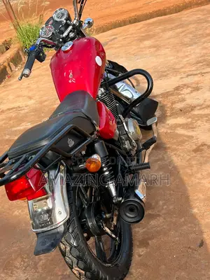 Royal RY150 2025 Red