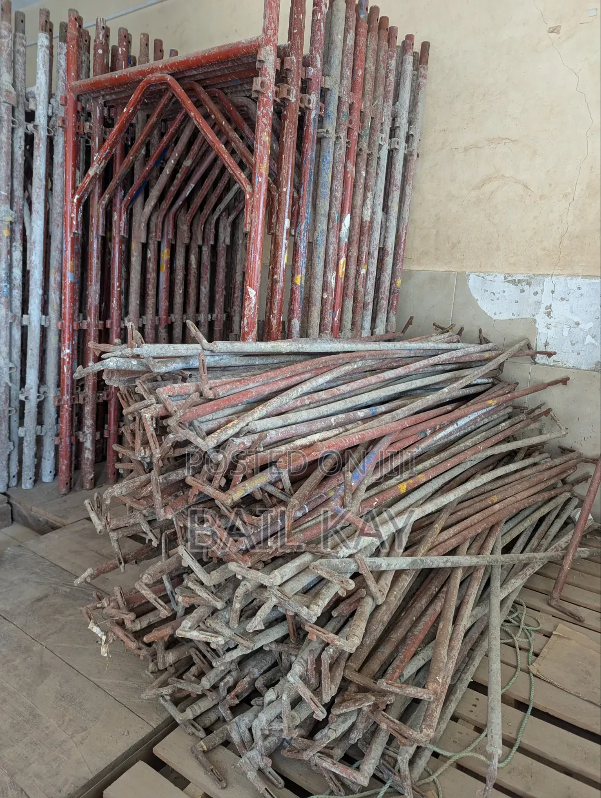A Galvanized Foreign Scaffolds for Rent