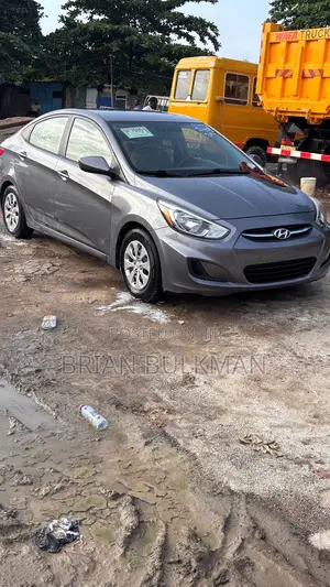 Hyundai Accent GLS 4dr Sedan (1.6L 4cyl 6A) 2015 Gray