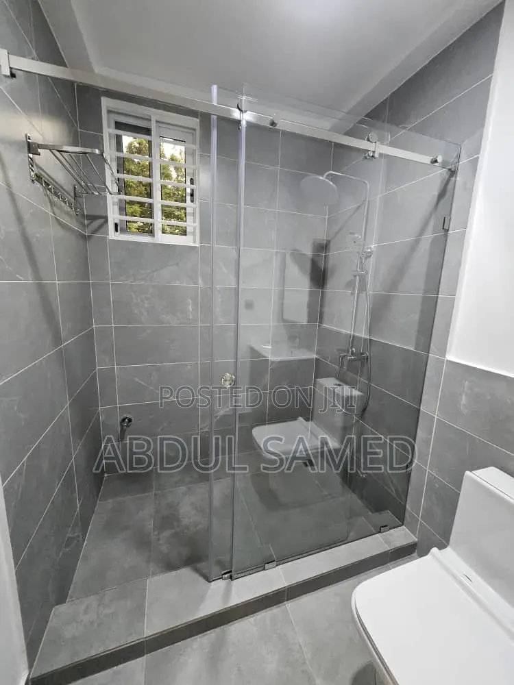 3bdrm Mansion in Amrahia for sale
