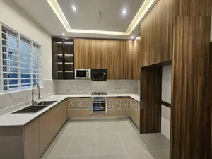 3bdrm Mansion in Amrahia for sale