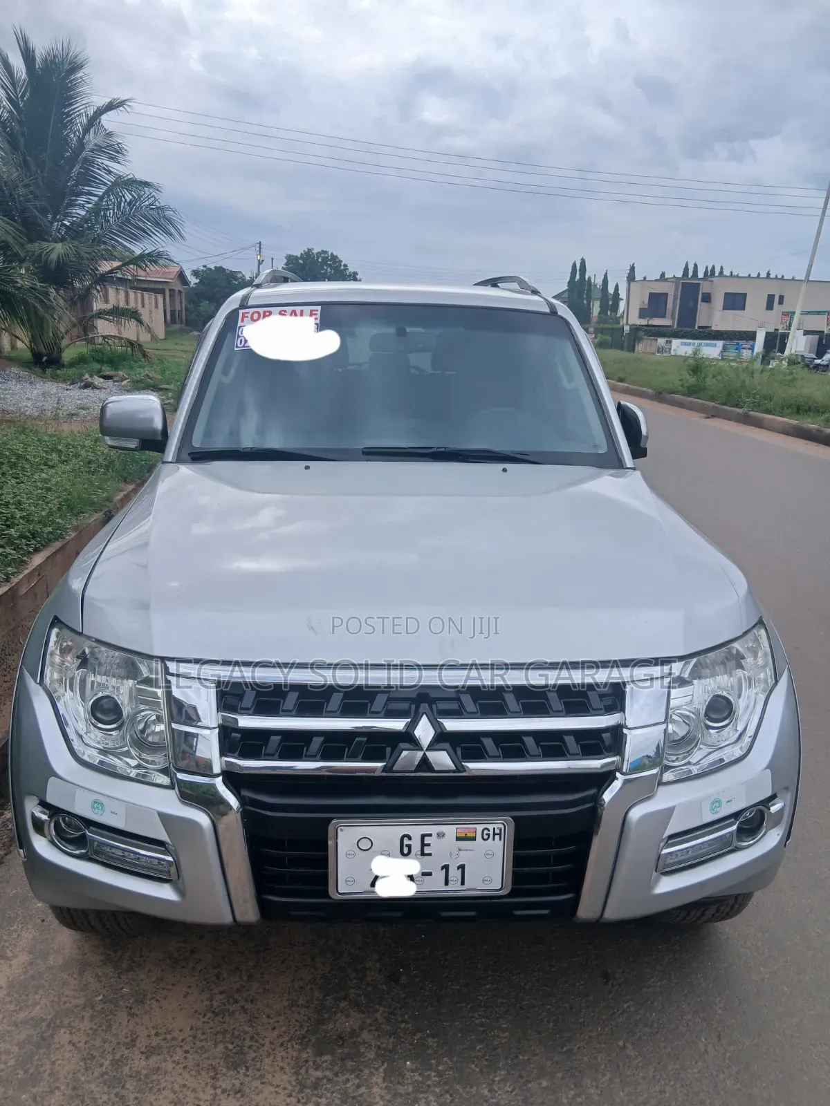 Mitsubishi Pajero 2012