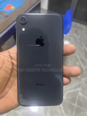 Apple iPhone XR 64 GB Black