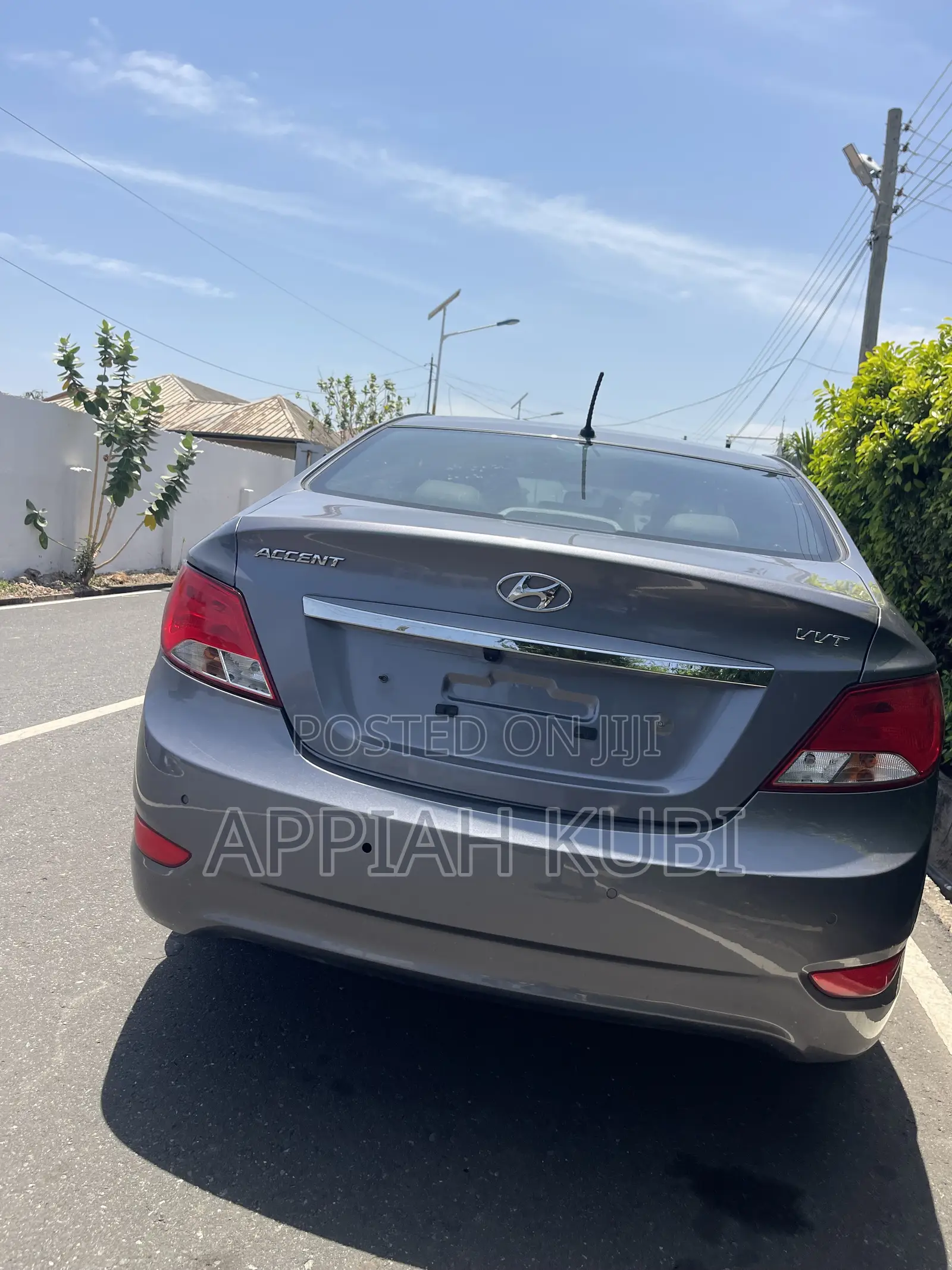 Hyundai Accent SE Sedan 2016 Silver
