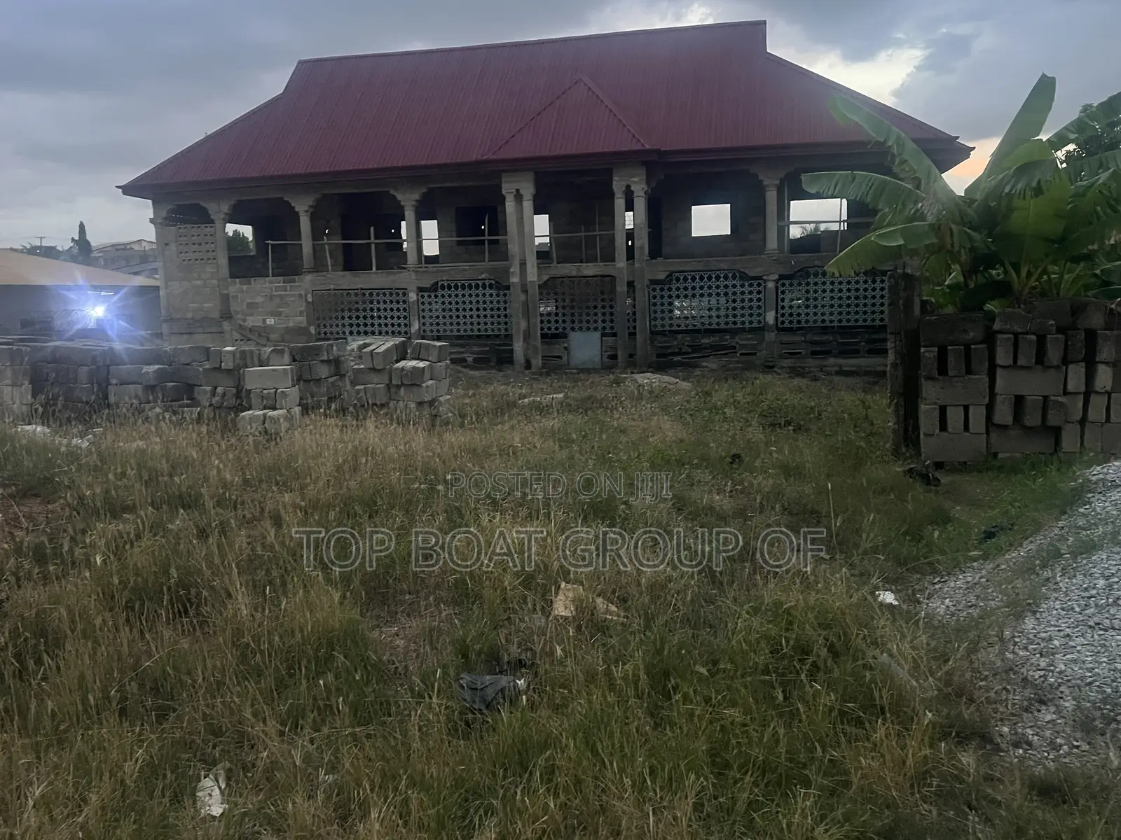 8bdrm House in Top Boat Group Of, Kumasi Metropolitan for sale