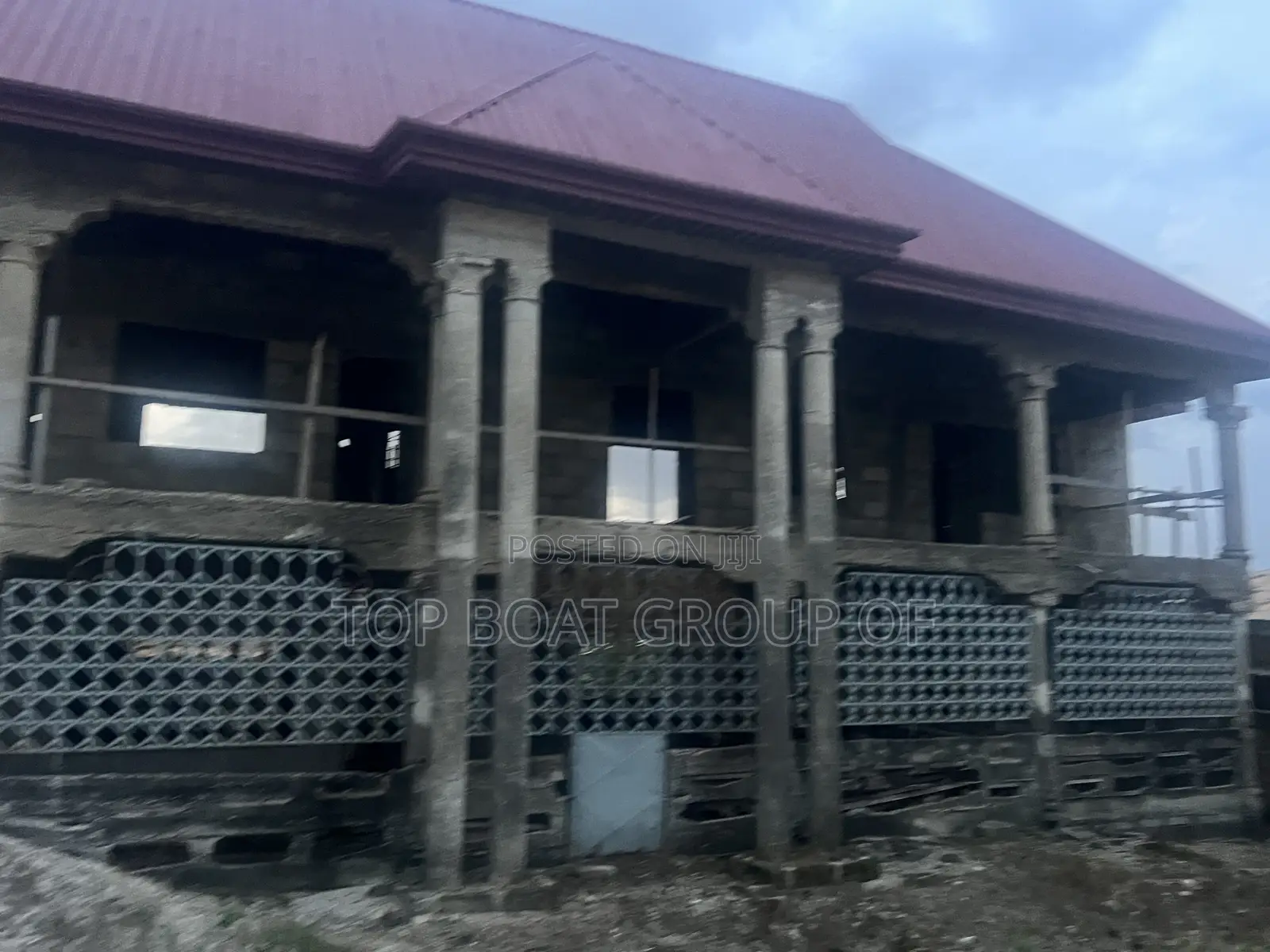 8bdrm House in Top Boat Group Of, Kumasi Metropolitan for sale