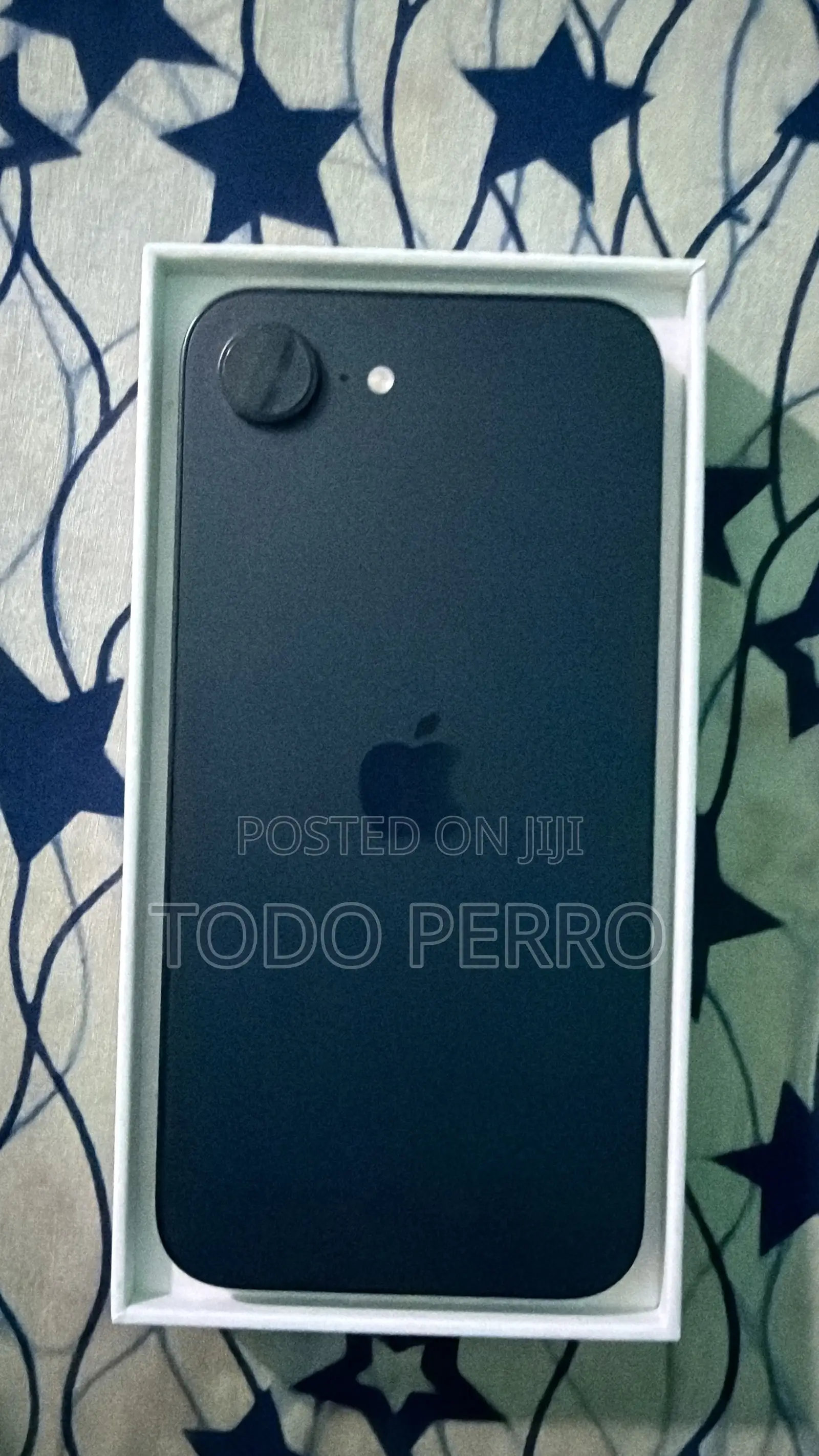 Apple iPhone 16e 128 GB Black
