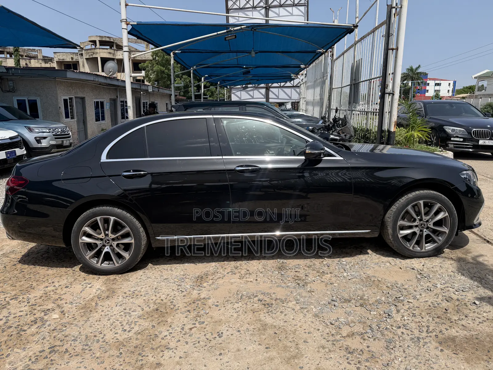 Mercedes-Benz E300 2022 Black