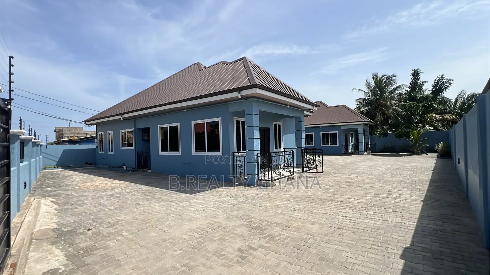 3bdrm Apartment in Spintex for rent