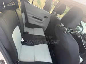 Toyota Aqua 2012 Silver
