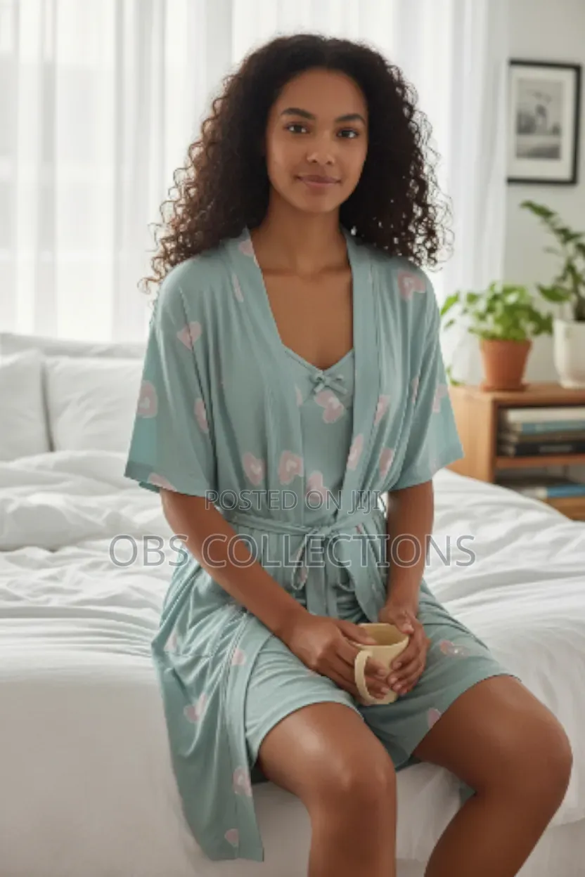 Ladies Sleepwear With Bath Coat