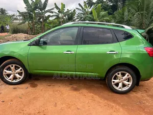Nissan Rogue SL 2010 Green
