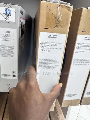 New Laptop HP 15 8GB Intel Core i3 SSD 256GB