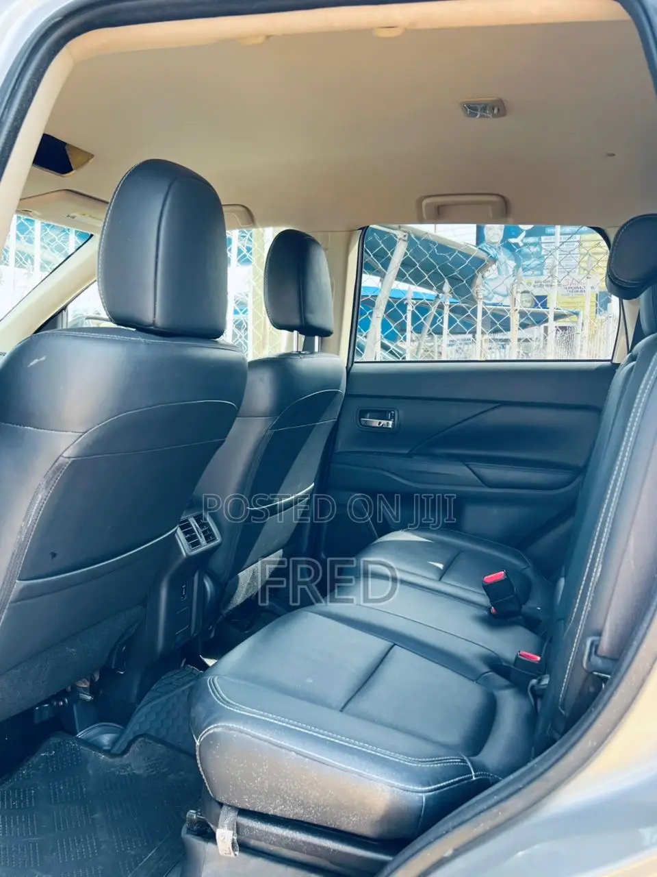 Mitsubishi Outlander SEL AWC 2019 Silver