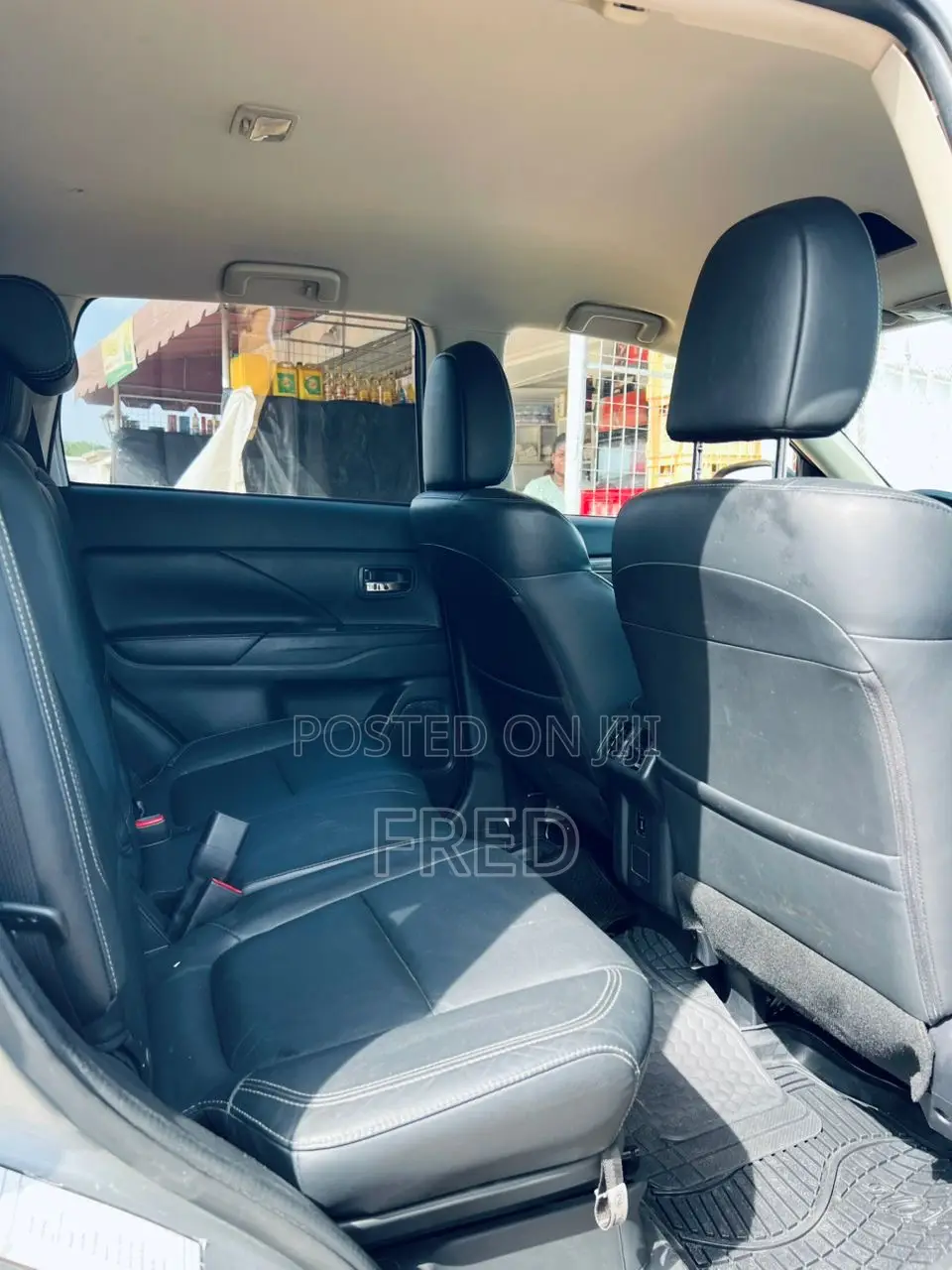Mitsubishi Outlander SEL AWC 2019 Silver