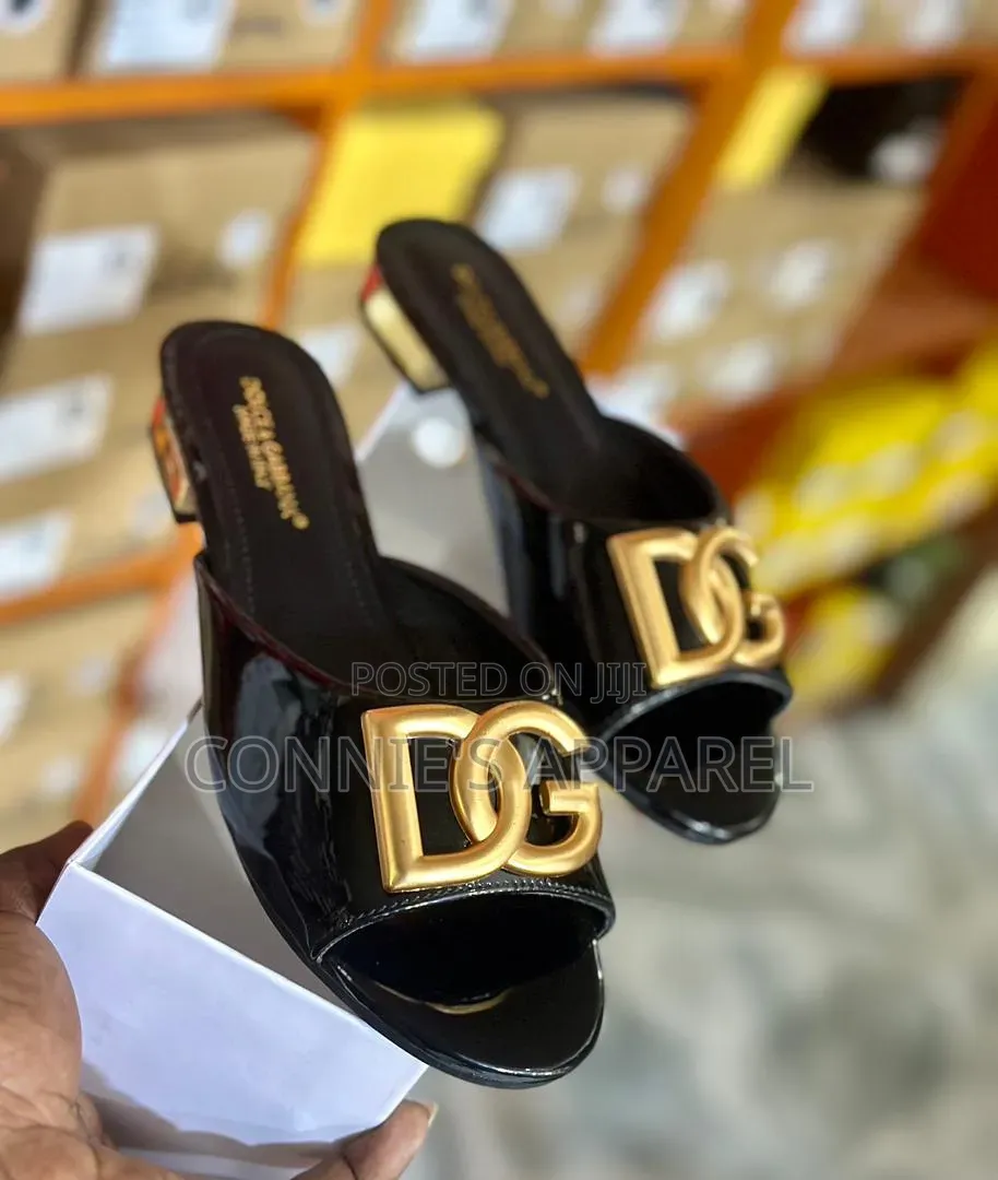 Dolce and Gabbana Quality Leather Slippers for Women