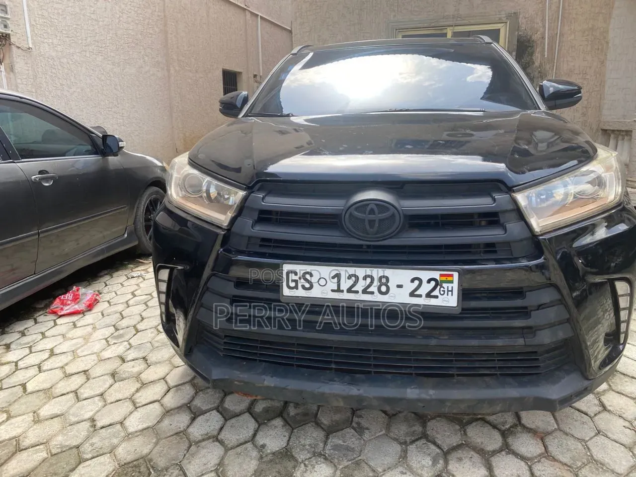 Toyota Highlander XLE 4x4 V6 (3.5L 6cyl 8A) 2018 Black